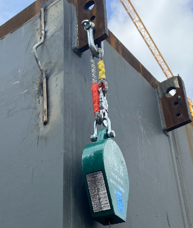 卸扣搭配防墜器